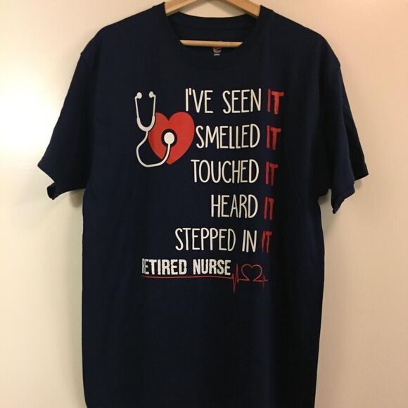 Retired Nurse T-shirt size Large - Picture 1 of 1